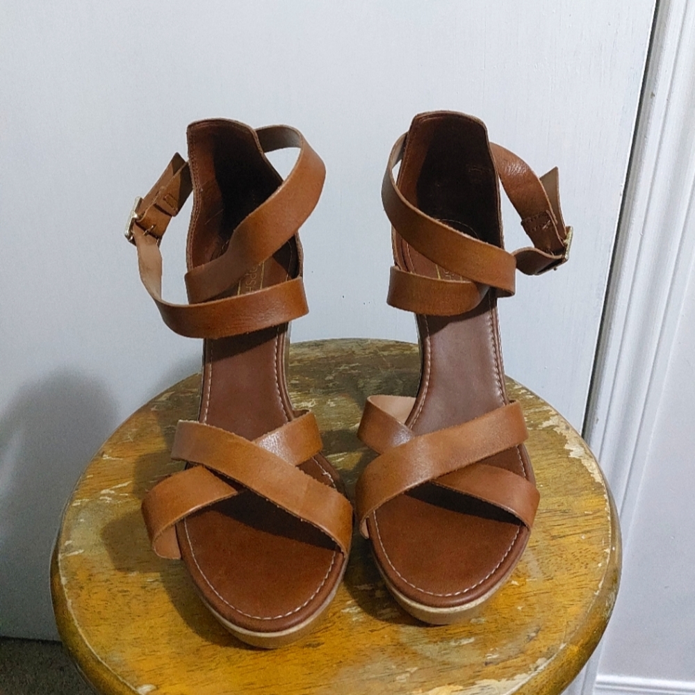 TOPSHOP Tan Strap Wedge Sandals  Size 40
